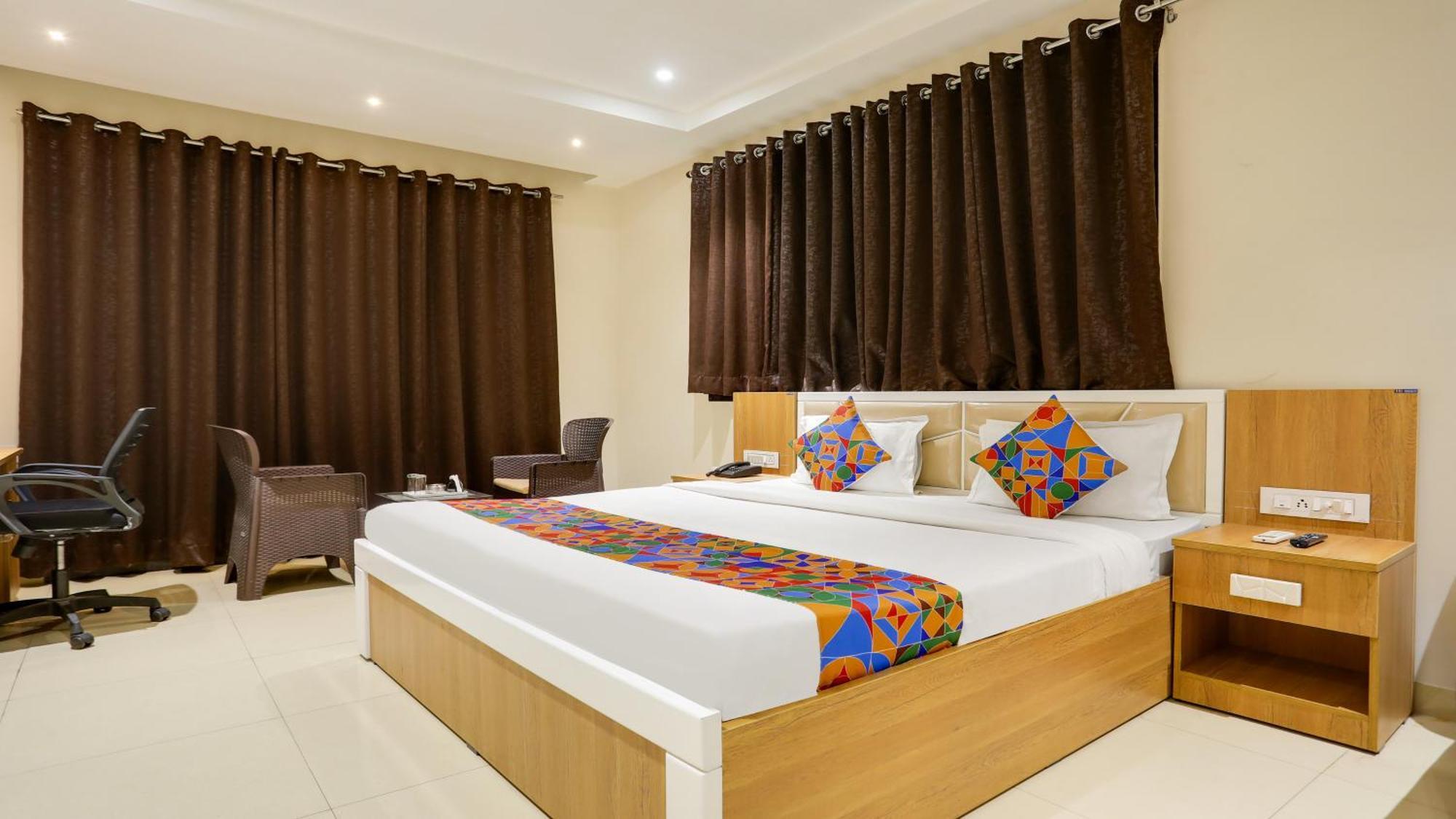 Fabhotel Mansarovar Inn Rāipur Екстериор снимка
