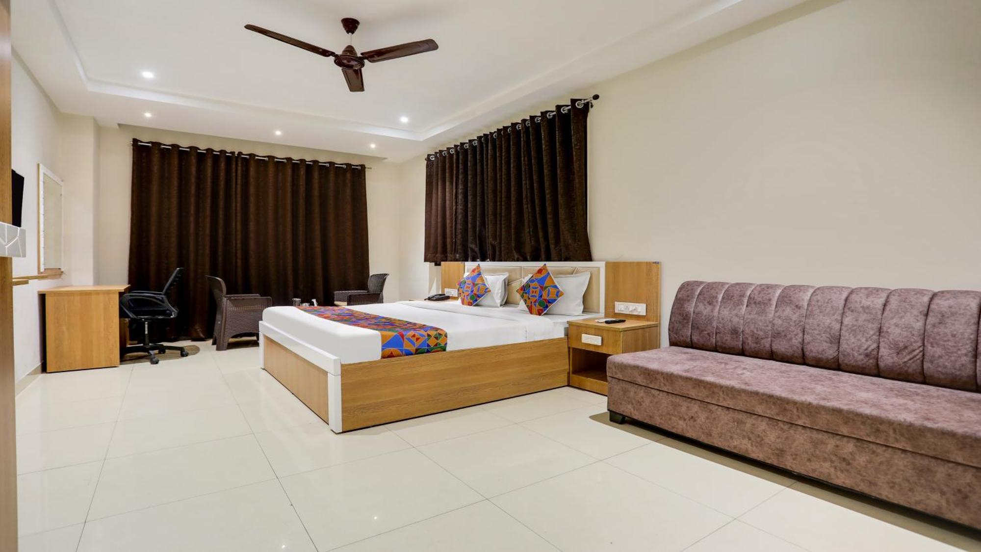 Fabhotel Mansarovar Inn Rāipur Екстериор снимка