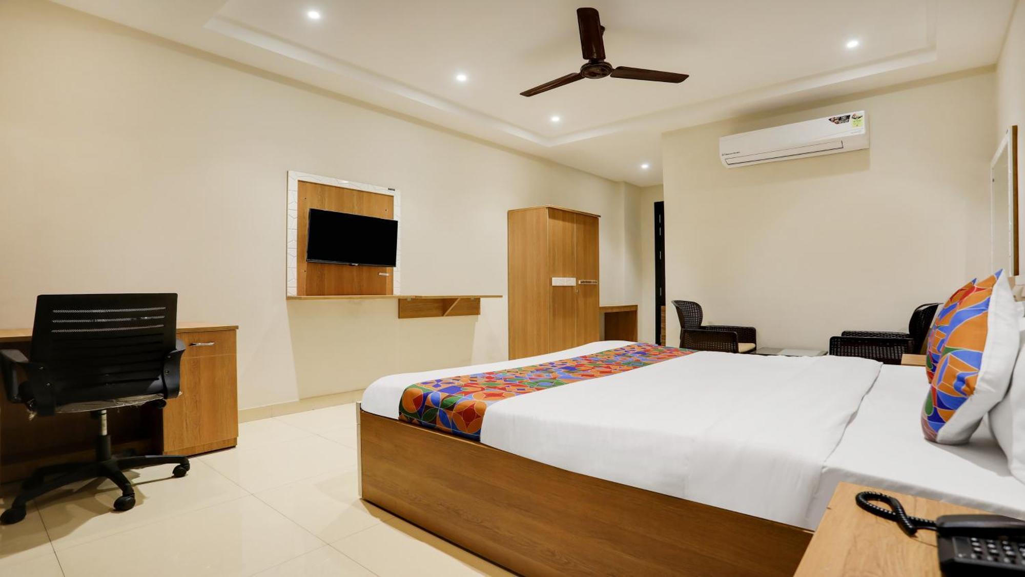 Fabhotel Mansarovar Inn Rāipur Екстериор снимка